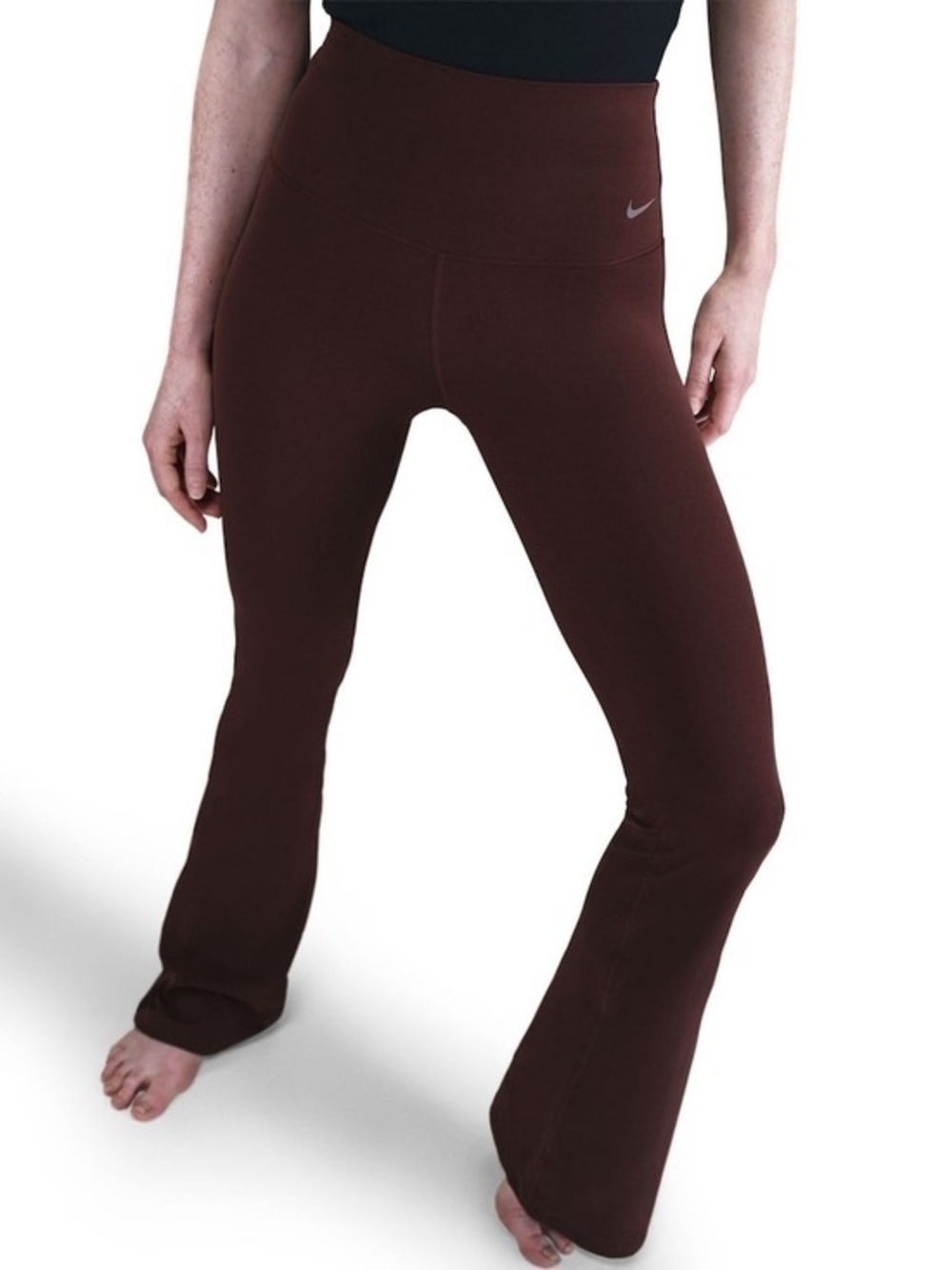 Women's Nike straight-leg sweatpants in dark brown